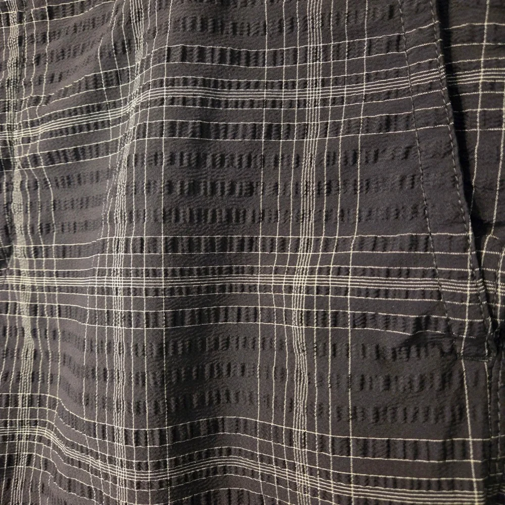 Tommy Bahama Men's Shorts Size 34 Adjustable Waist‎ Nylon Blend Black Gray Plaid